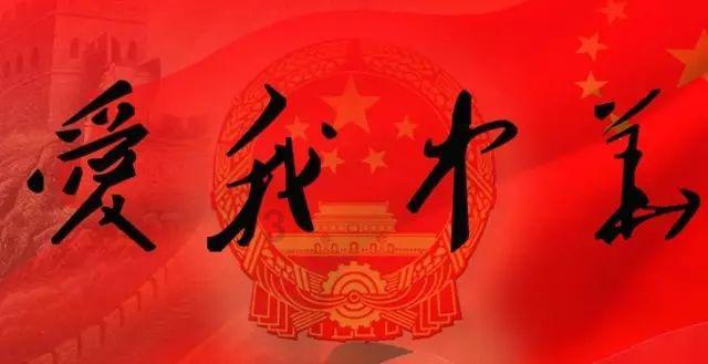 喜欢上了一个女孩，一直都在关注她，我该不该表白？游戏画面